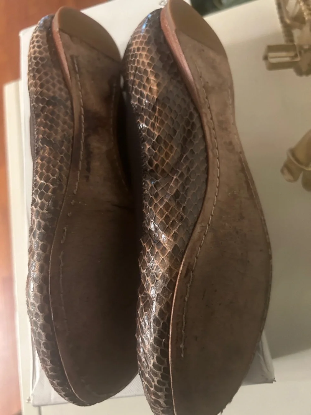 Tory Burch Brown Snake-Embossed Logo Round-Toe Flats - Picture 11 of 11